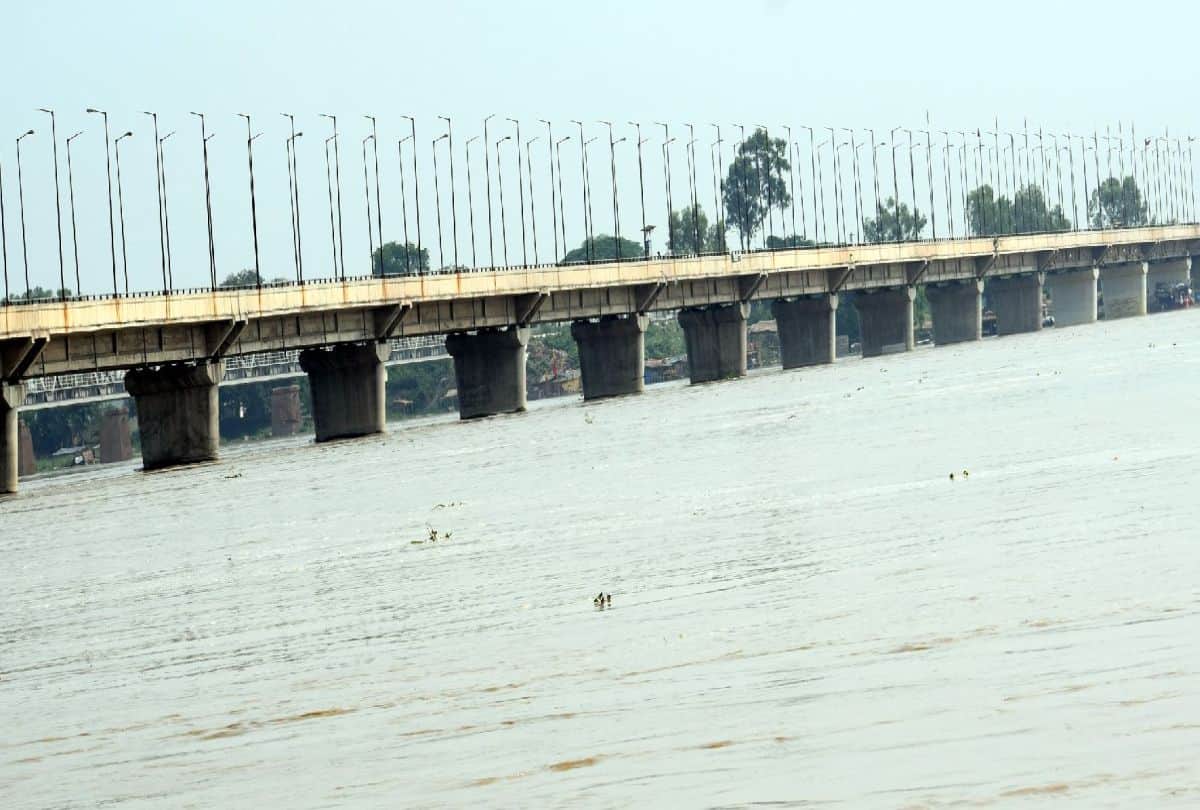 Flood Situation In Kasganj Due To Ganga River Water Level Increasing