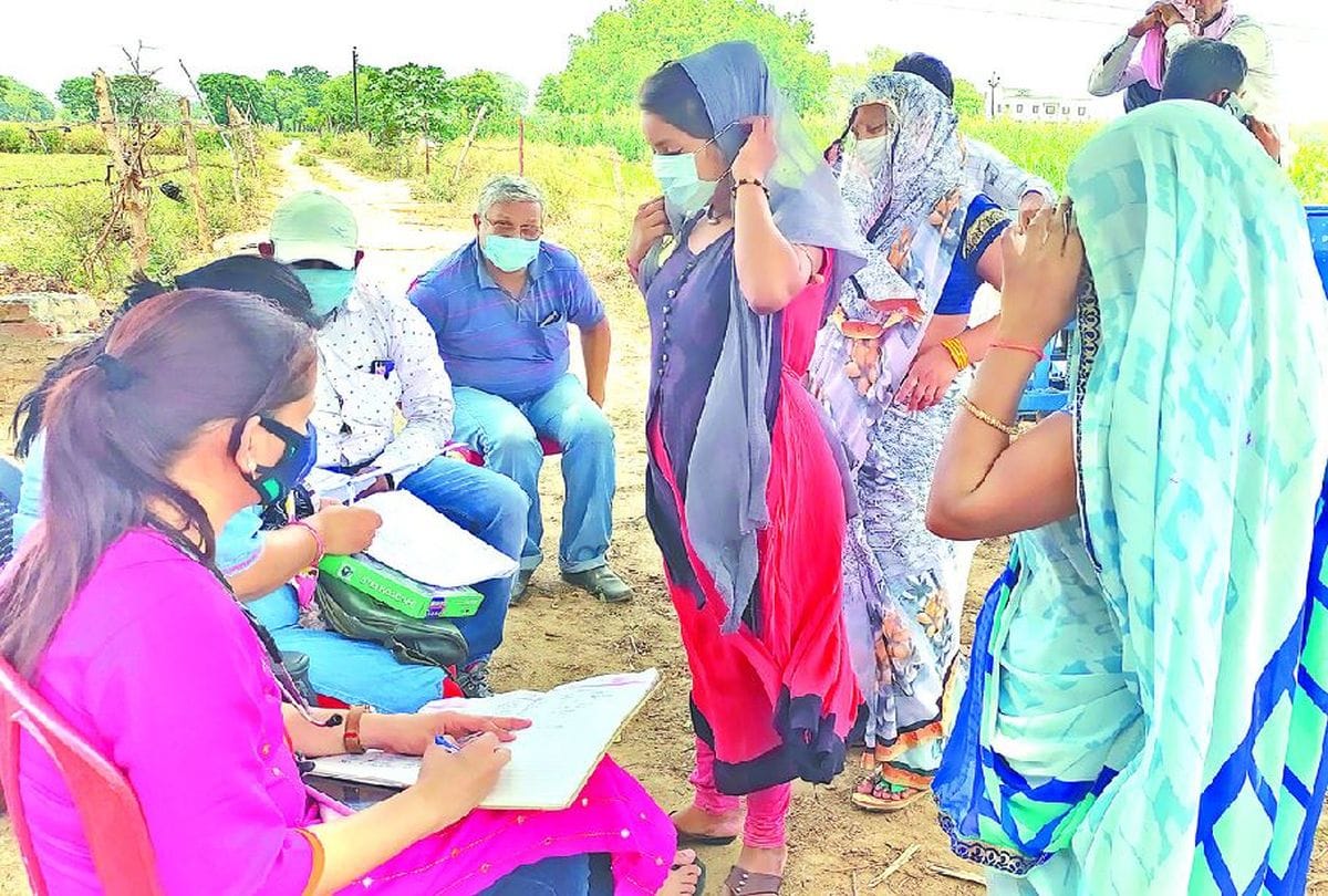 Fever Out Break In Firozabad Village Nagala Pan Sahay Two Death