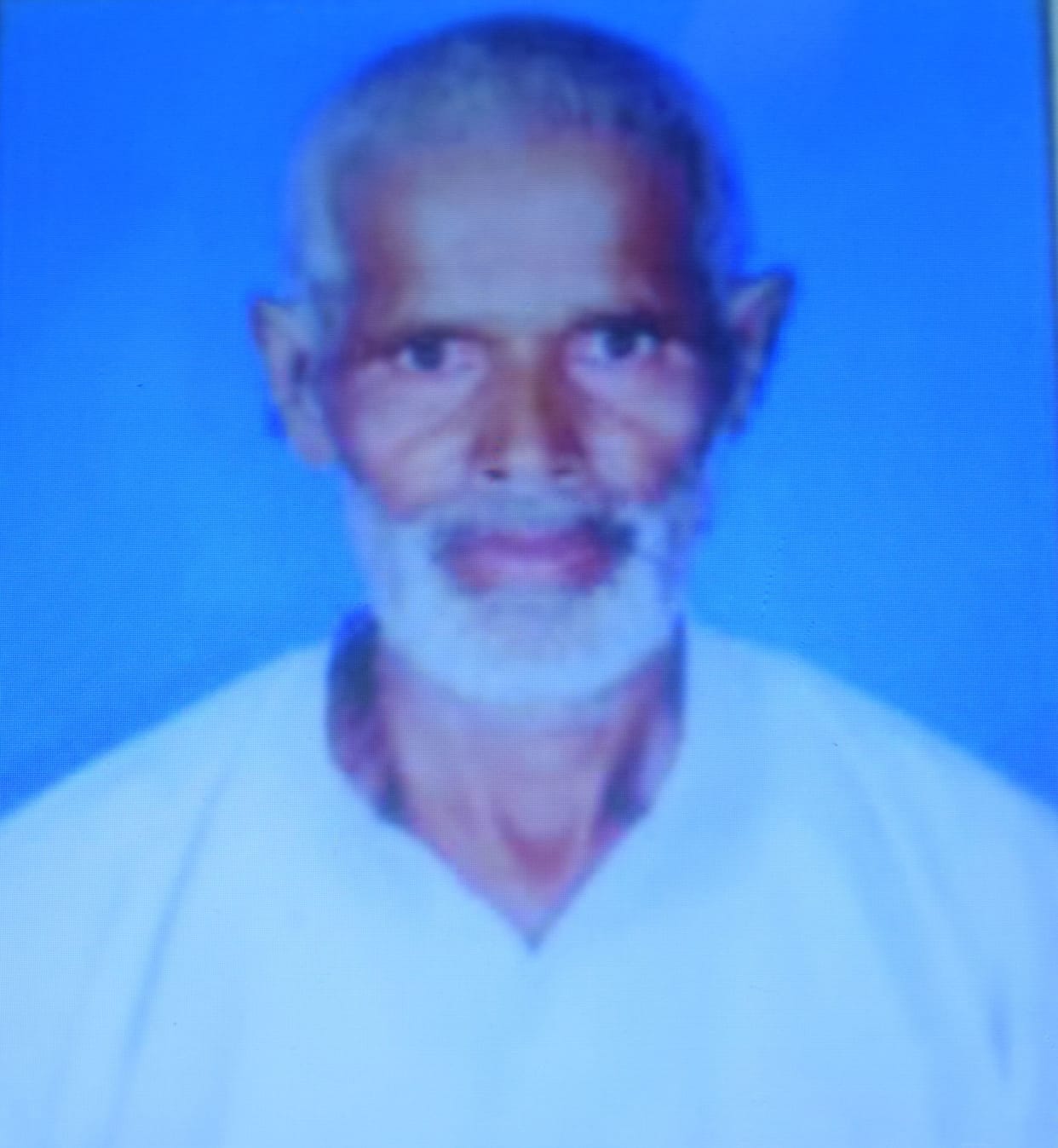 Father-in-law's throat slit in the greed of property