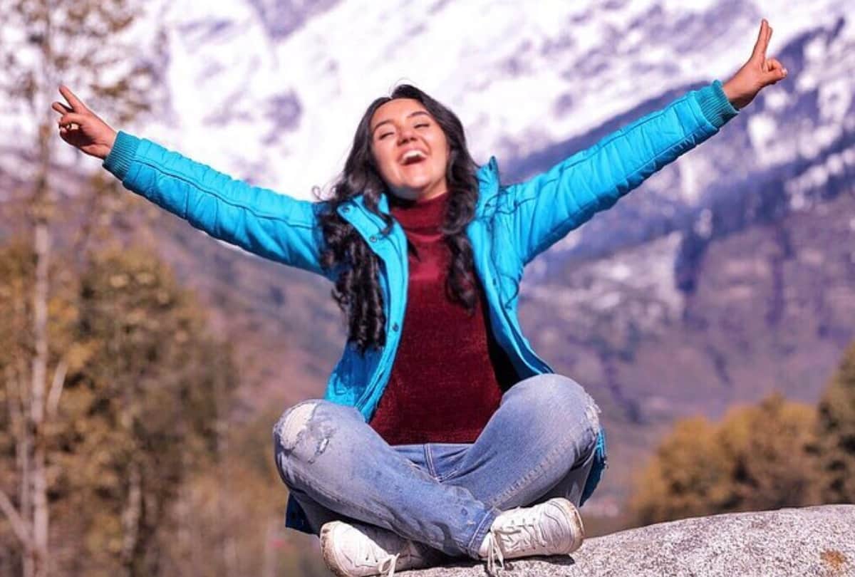Social Media User Troll Ashnoor Kaur For Giving kissing scene on screen she said change your cheap mentality