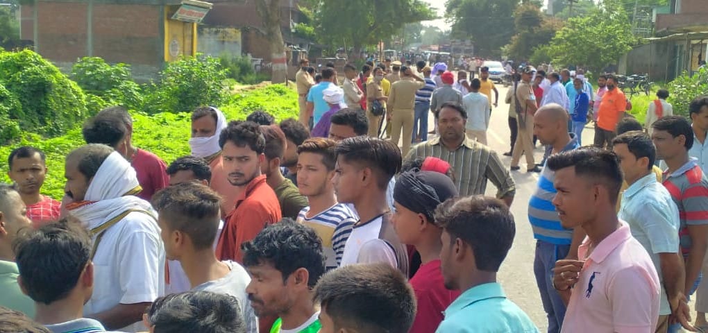 cyclist uncle nephew trampled by truck, nephew died