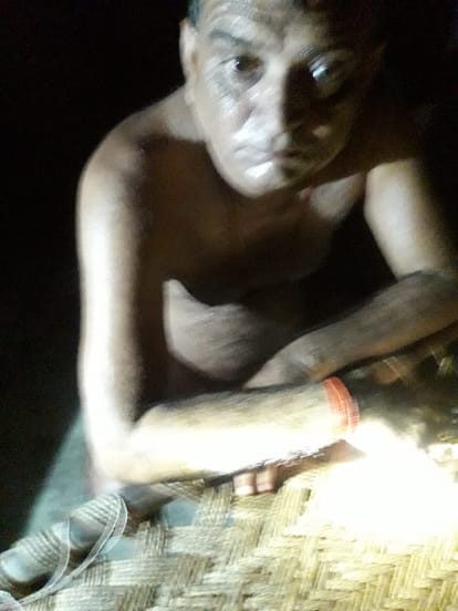 गोली लगने से घायल कल्लू तिवारी