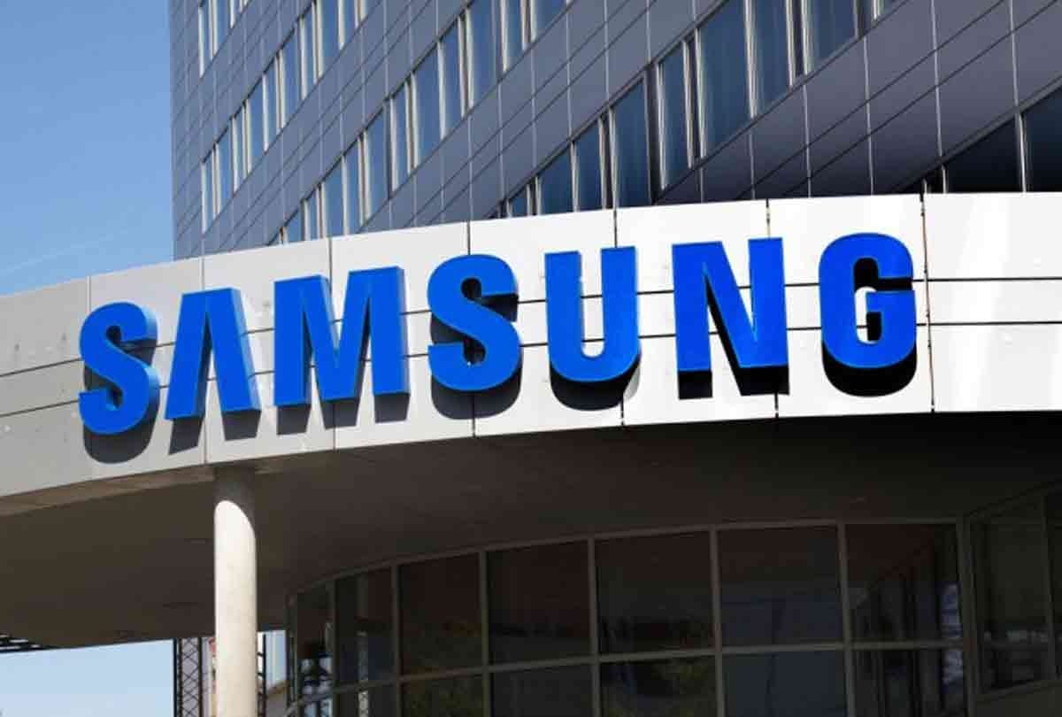 South Korea apologizes to Samsung Vice President, read some major news