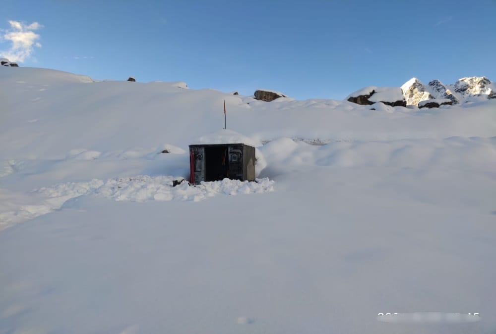 Uttarakhand Weather Monsoon News: Fresh Snowfall in June Month in Higher himalaya Area Photos