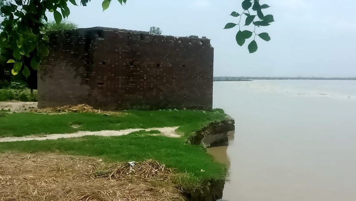 Eight villages surrounded by water, 10 houses were evacuated