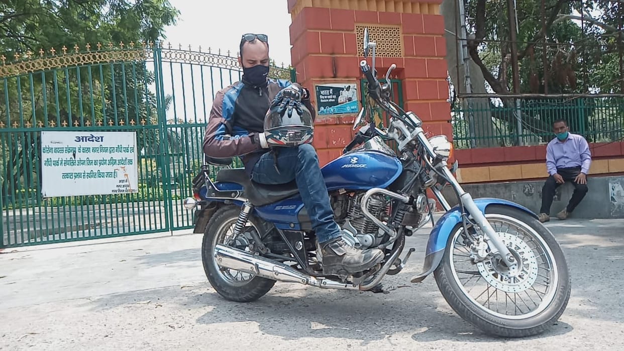 coronavirus in uttarakhand latest news : anish reached uttarakhand with the message only vaccine will save from corona, will pray chardham also