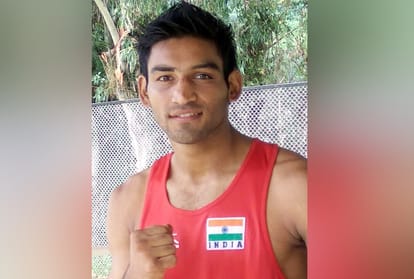 Mandi News: अंतरराष्ट्रीय बॉक्सर आशीष चौधरी के घर चोरी, एलईडी टीवी और सोने के दो कड़े चुरा ले गए चोर Burglary thief stole led tv and gold bangles from international Boxer Ashish Kumar Chaudhary House