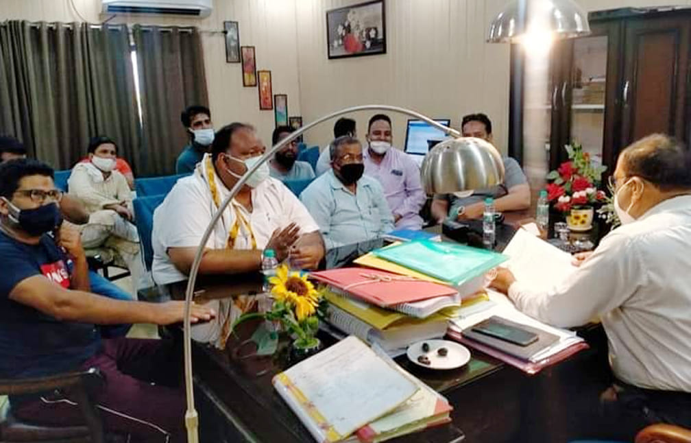 Angered by the problems of ABD area, councilors met XEN