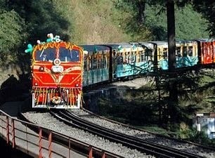 train,amabal cant,ticket