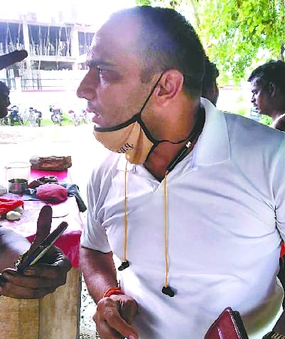 Fake inspector arrested with pistol and stolen car