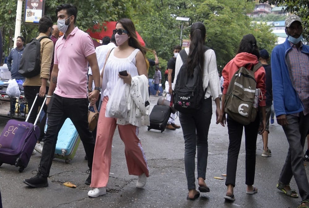 Uttarakhand News: Nainital Full with tourist crowd and Parking Also Full on weekend