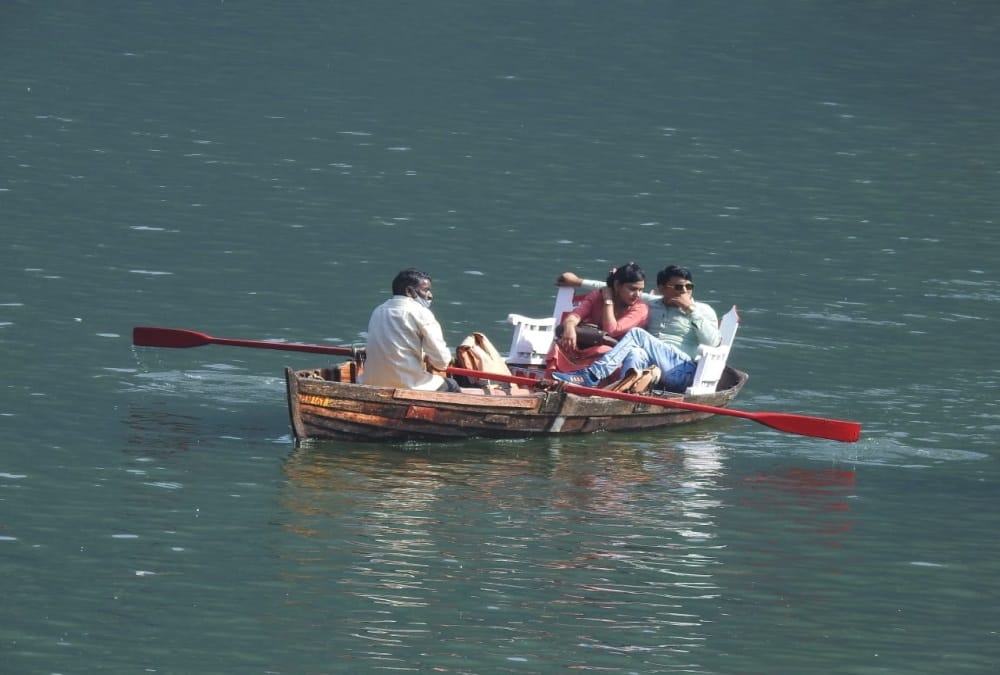 Uttarakhand News:  Parking Full after Tourist Crowd in Nainital Photos