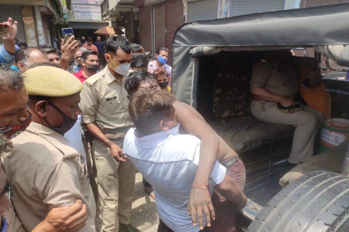 Meerut News: Attacked on Traffic police at Begumpul intersection in city and three accused arrested