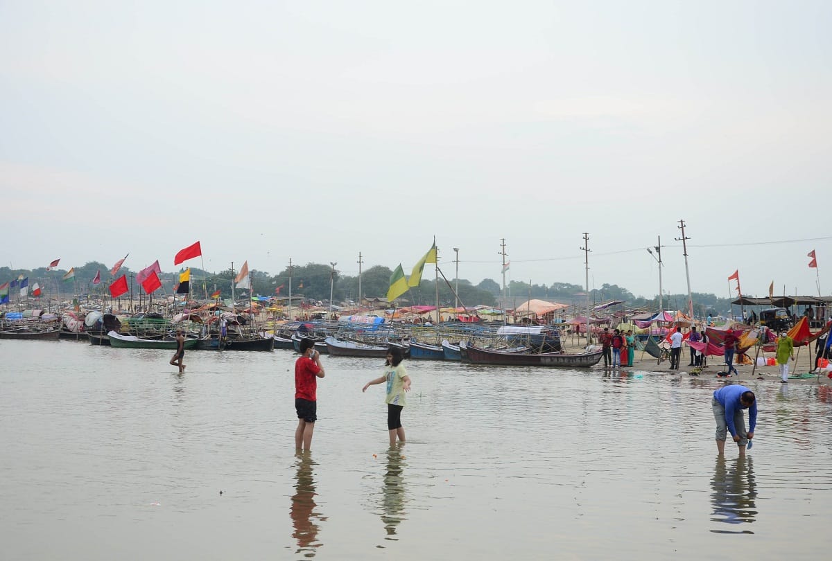 Ganga-Yamuna water level starts to rise again in Prayagraj
