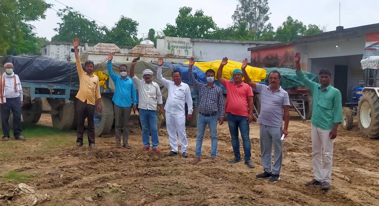 Farmers created ruckus at the purchasing center for not weighing wheat