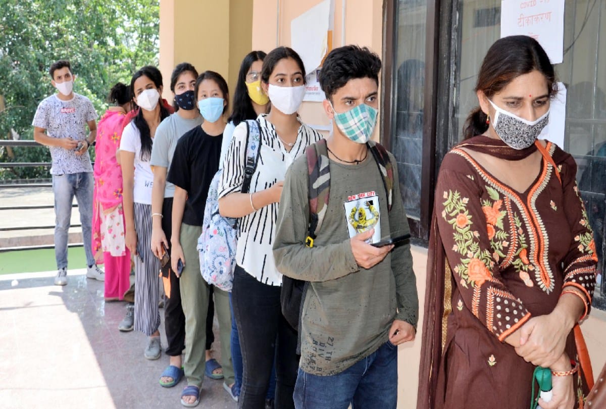 Preparations to change vaccination schedule in Himachal, Health Secretary convenes meeting of officials