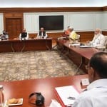 दिल्ली में जम्मू-कश्मीर के नेताओं के साथ प्रधानमंत्री मोदी