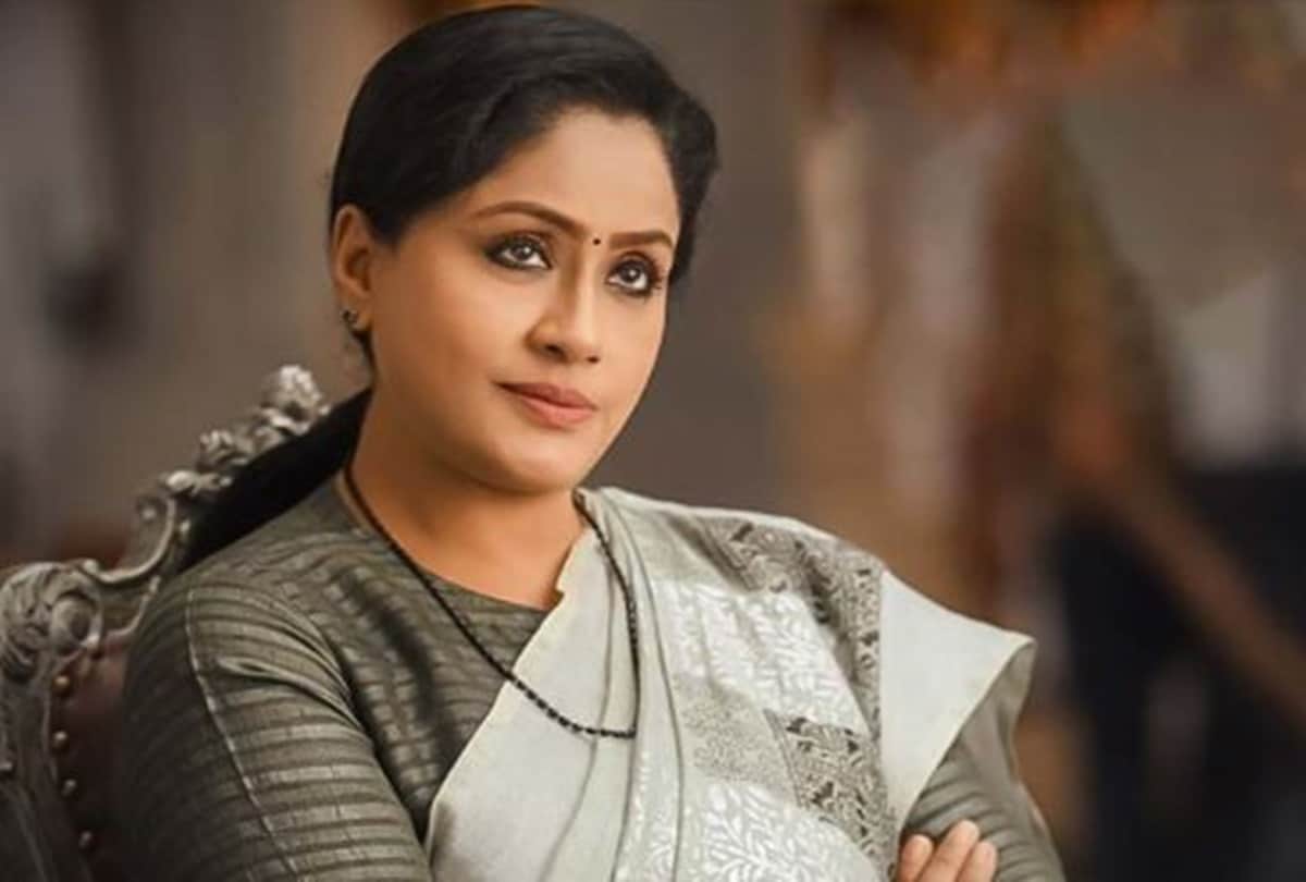 South lady superstar Vijayashanti birthday special interesting facts about actress turned politician