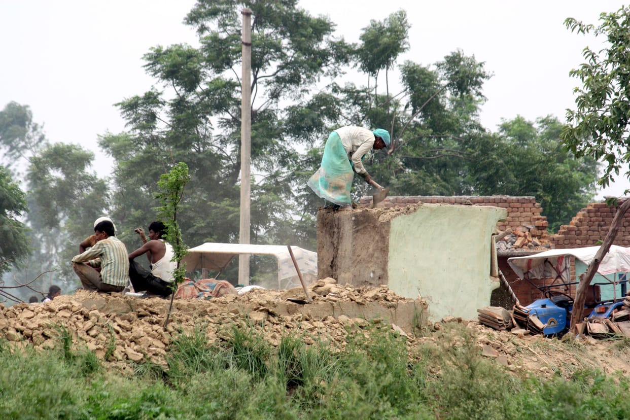 Where the villages were inhabited in Bijnor, the Ganges stream flowing there