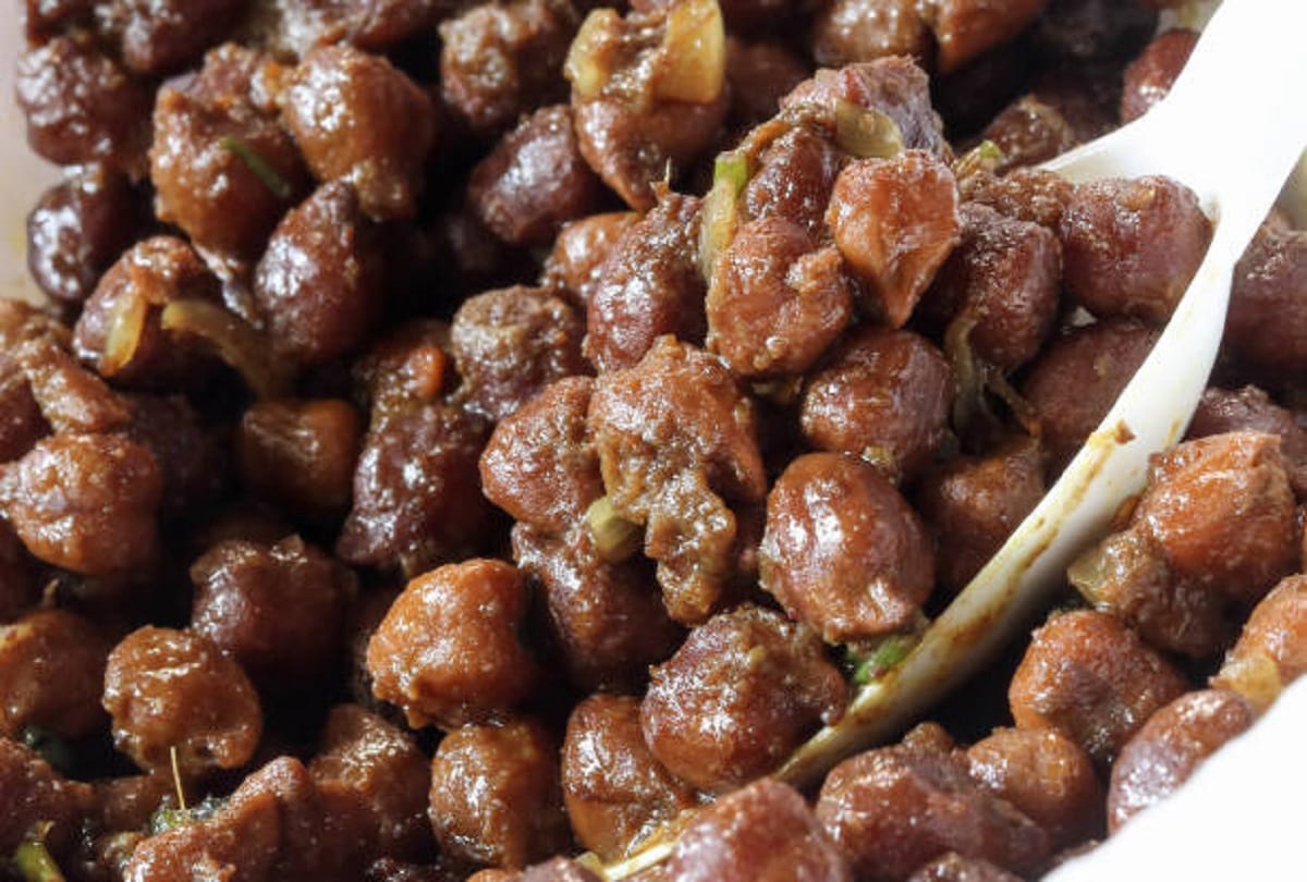 Health benefits of black chickpeas in hindi kala chana ke fayde