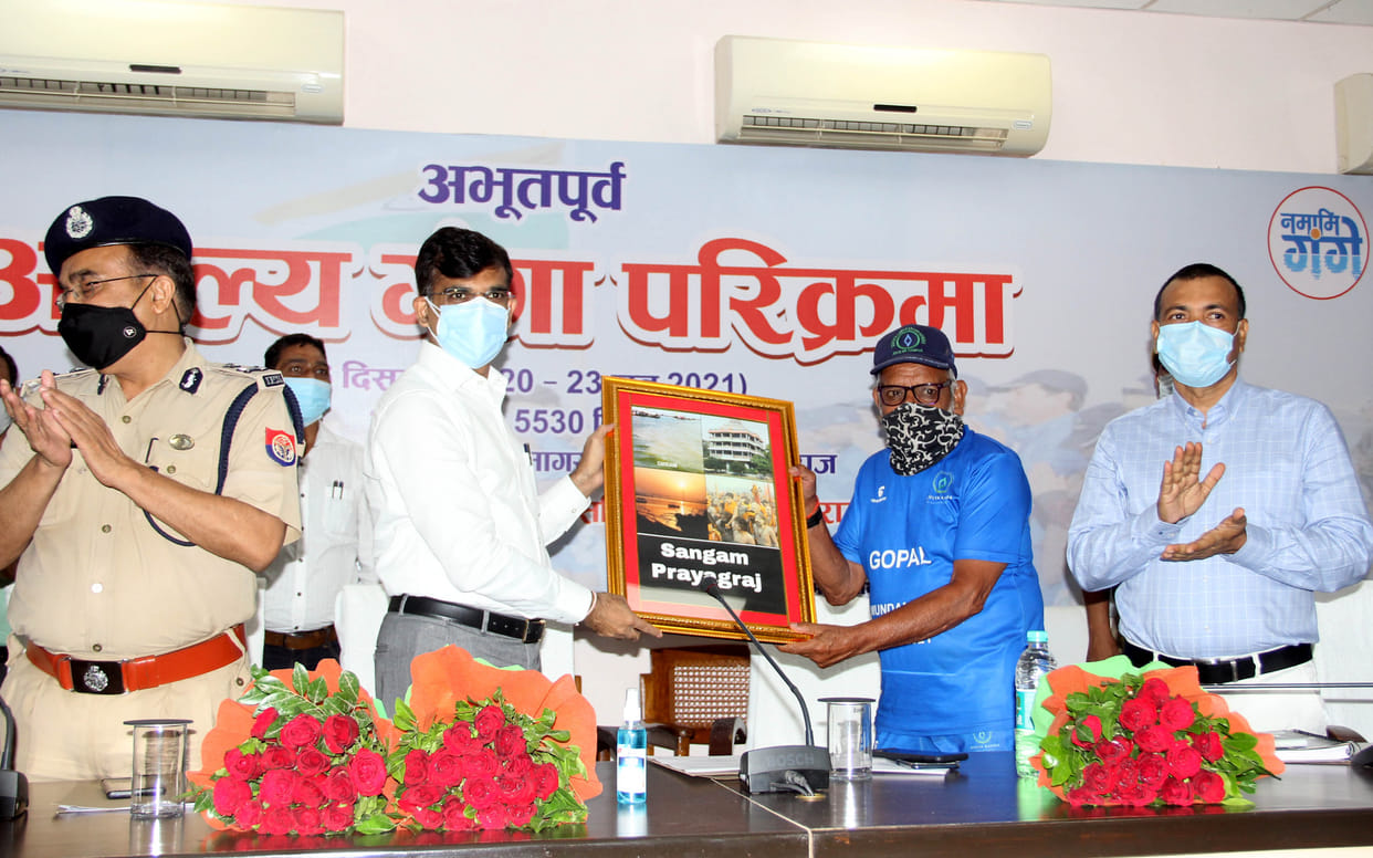 Ganga Parikrama Padayatra: A plan to grow small forests for the environment in the banks of the Ganges