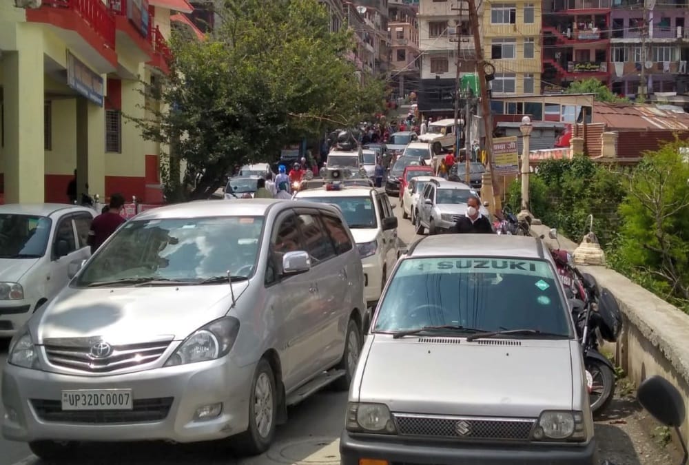 Uttarakhand Unlock News:  Hotels Booking Starts after Tourist Crowd in Nainital Photos