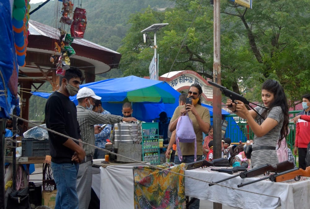 Uttarakhand Unlock News:  Hotels Booking Starts after Tourist Crowd in Nainital Photos