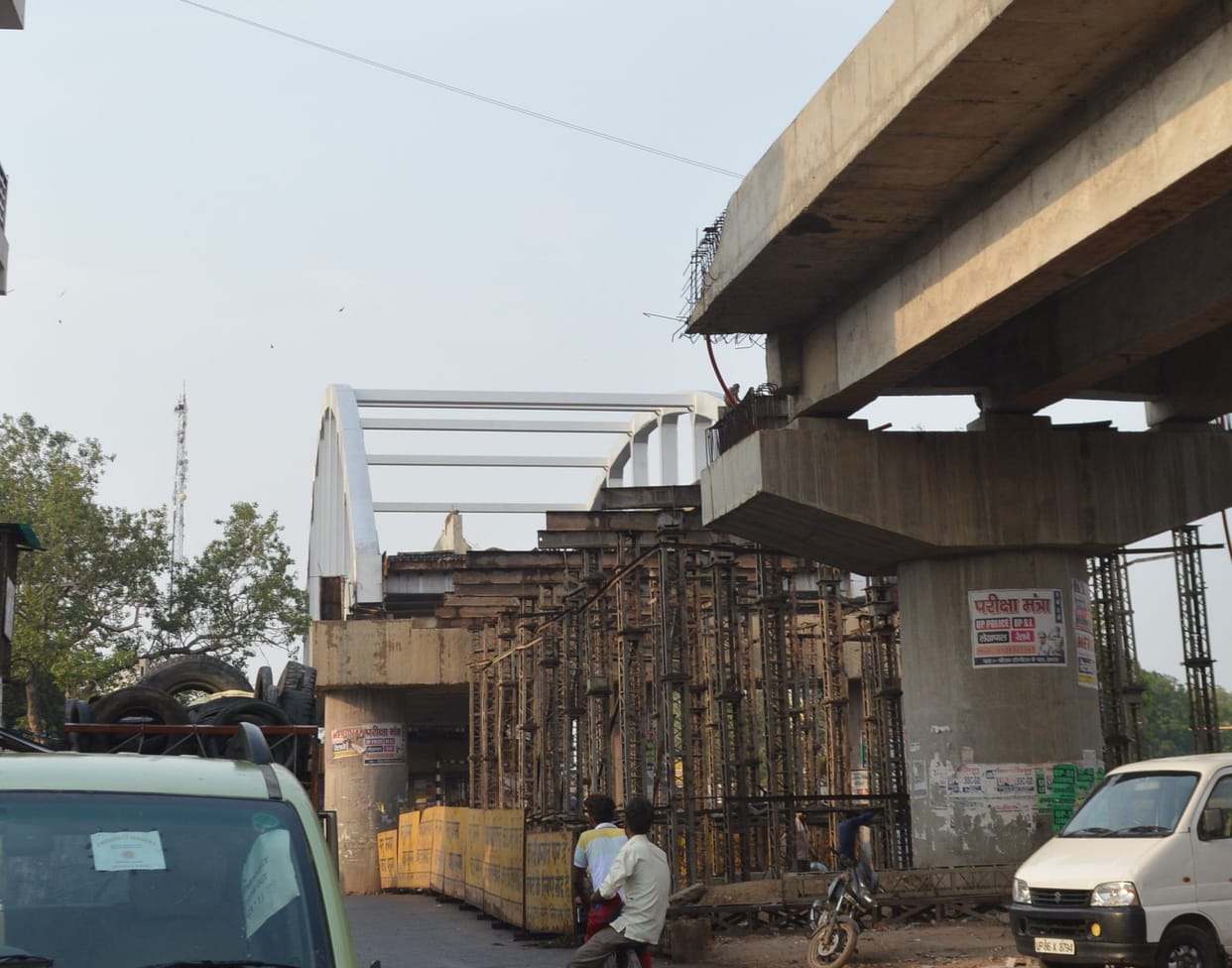 Hathras: Construction of overbridge will be completed by July