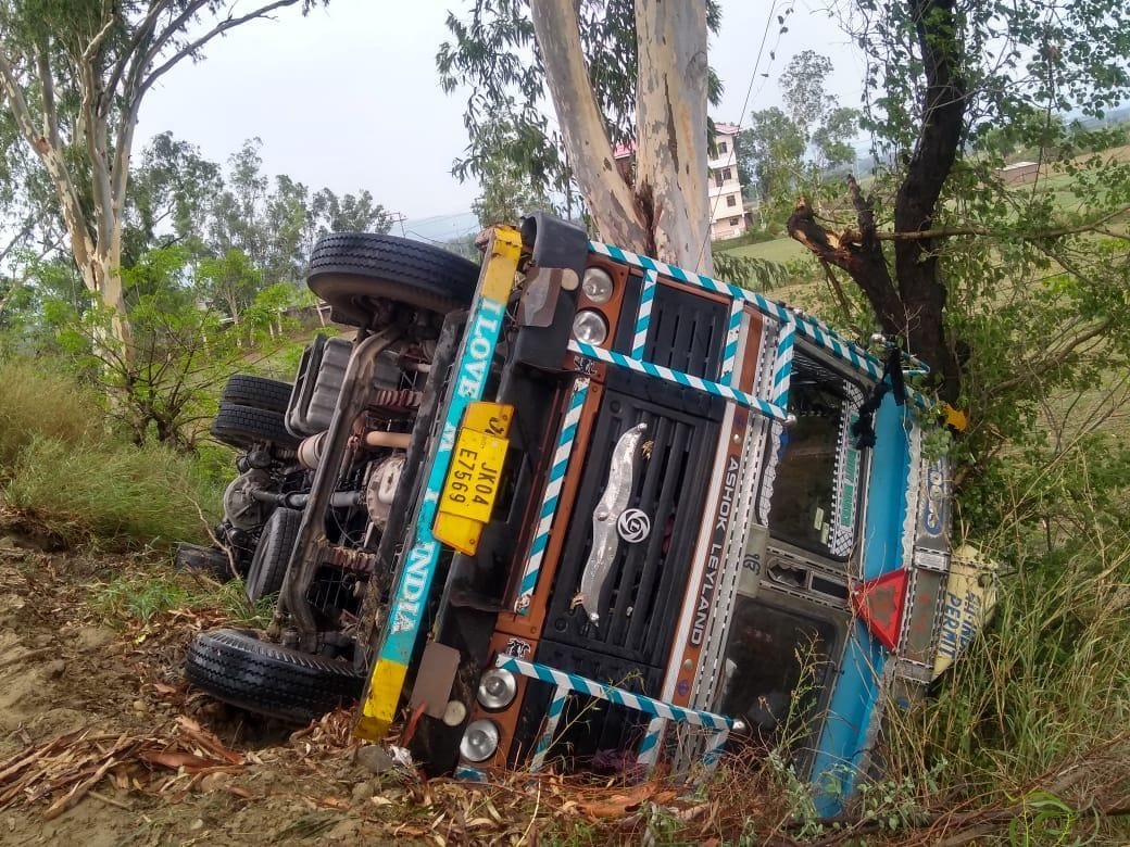Two road accidents, one youth killed, three injured