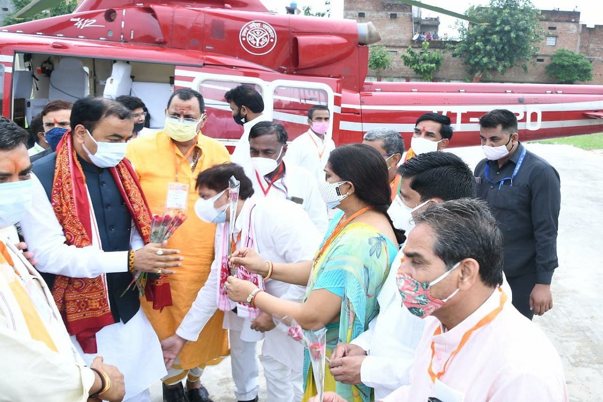 deputy chief minister keshav prasad maurya visit Mirzapur Vindhyachal worship of Ma Vindhyavasini