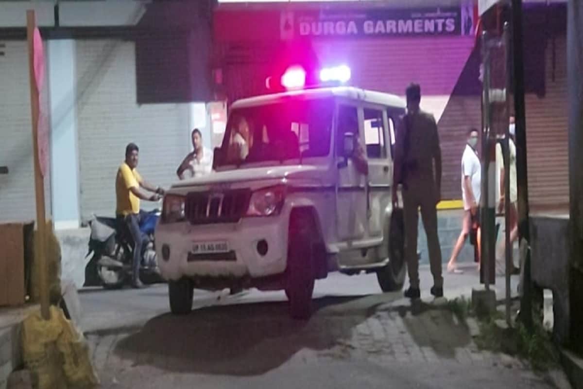 UP News: A gold chain has been robbed from a female constable in Meerut of Uttar Pradesh