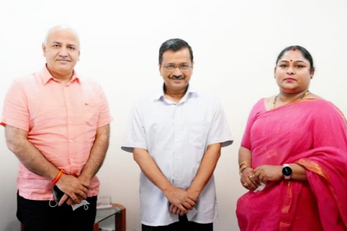 Meerut News: Karnam Malleswari has made Vice Chancellor in Delhi Sport Universirt