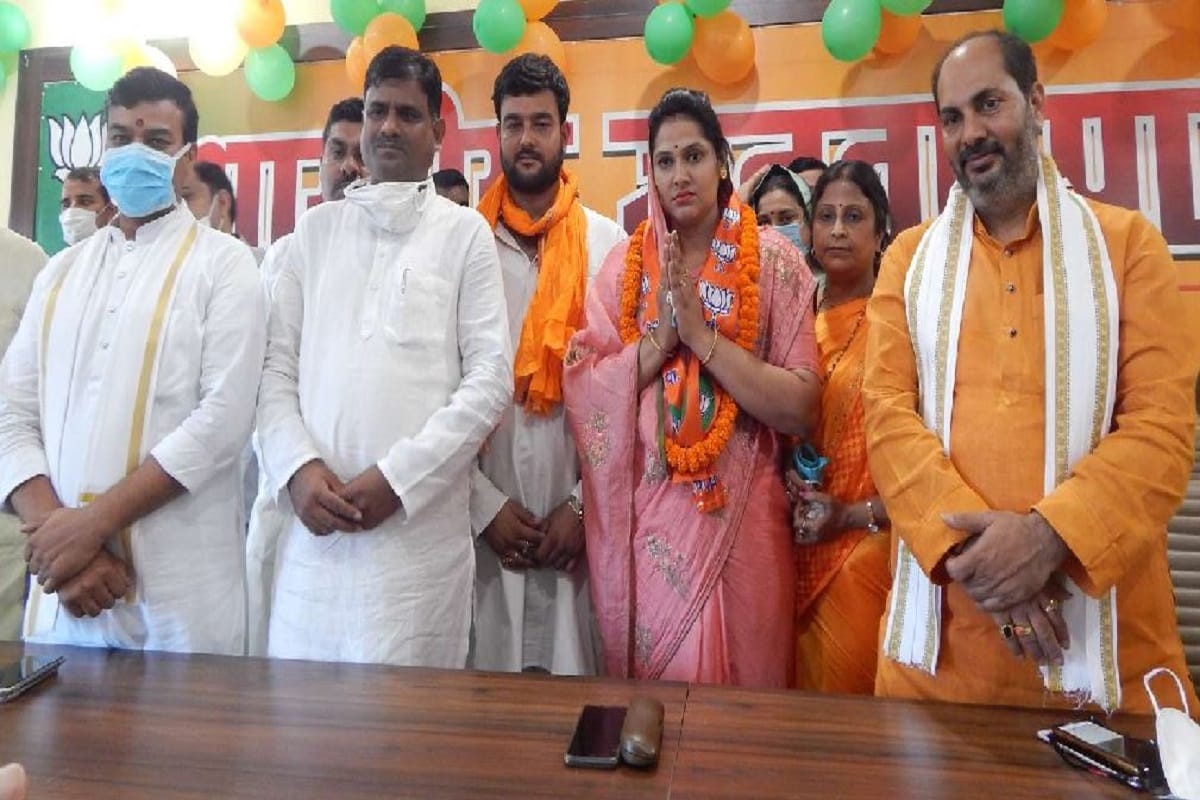Ballia: BJP declares Supriya Chaudhary as the candidate of District Panchayat President