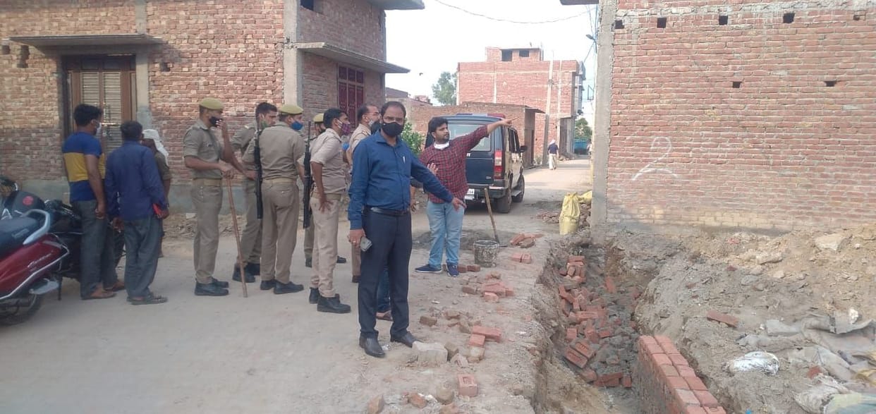 Illegal encroachment removed in Fatehullah Khas
