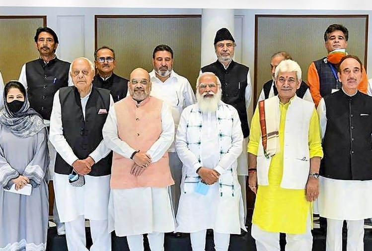 Balbir Punj Special Writeup On Prime Minister Meeting With Jammu