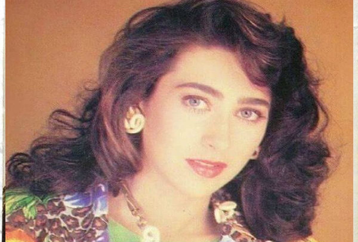 karishma Kapoor looked like her debut days see her beautiful style from childhood to films