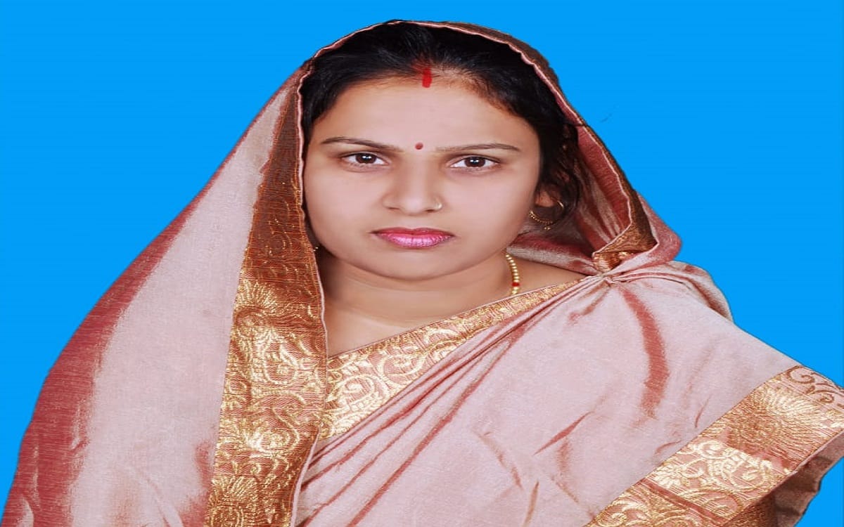 zila panchayat adhyaksh election Rita Patel will be candidate  Apna Dal (S) in jaunpur for District  panchayat president  election