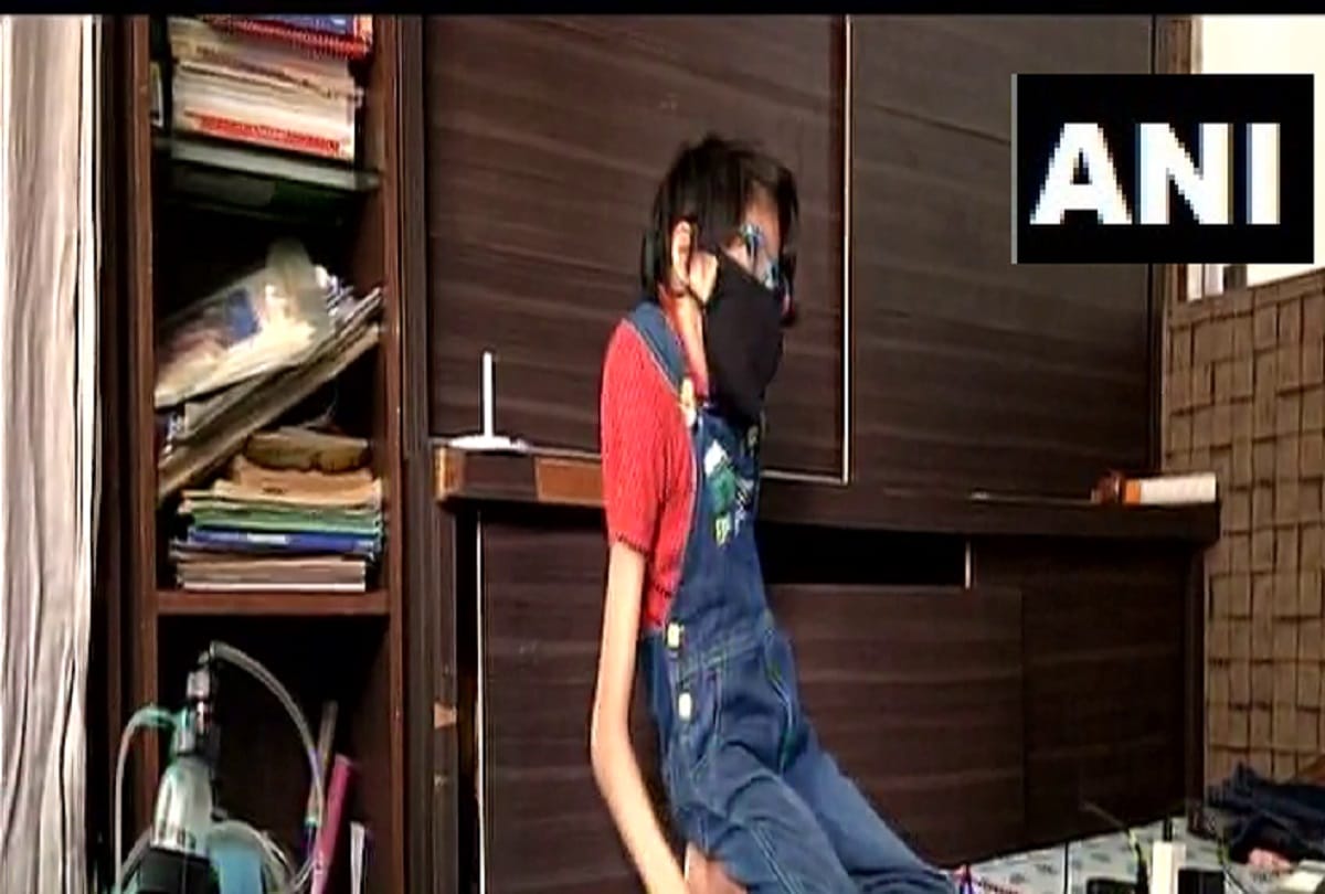 12 year old handicapped girl Simi dutt beat Corona in Indore, oxygen level was also below 40