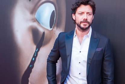 money heist actor alvaro morte was a professor in real life too know more details