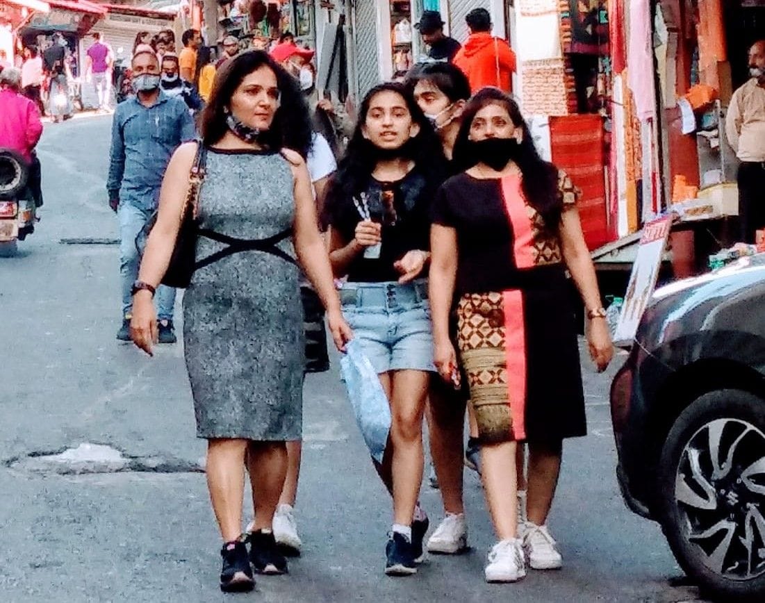 Tourists are not stopping due to closure of tourist places