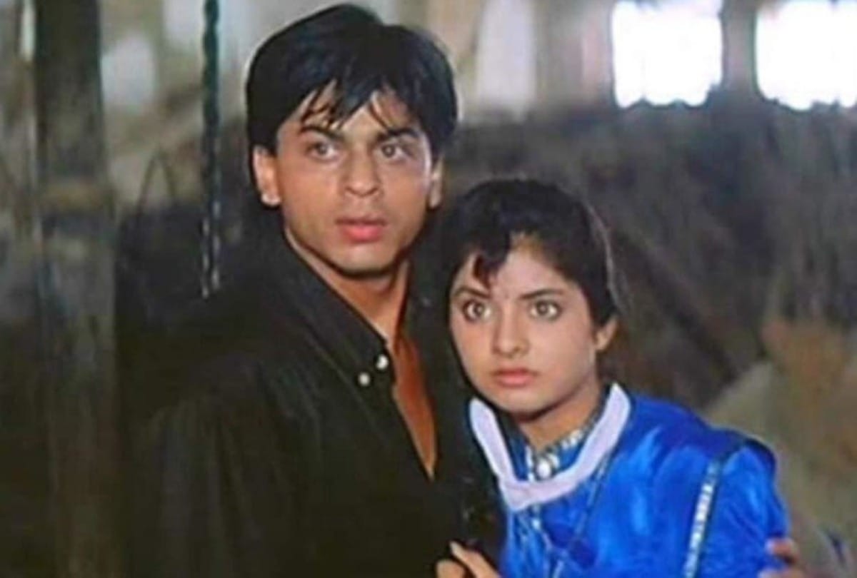 Shahrukh Khan Completes 29 Years in film industry he debut with divya Bharti film deewana