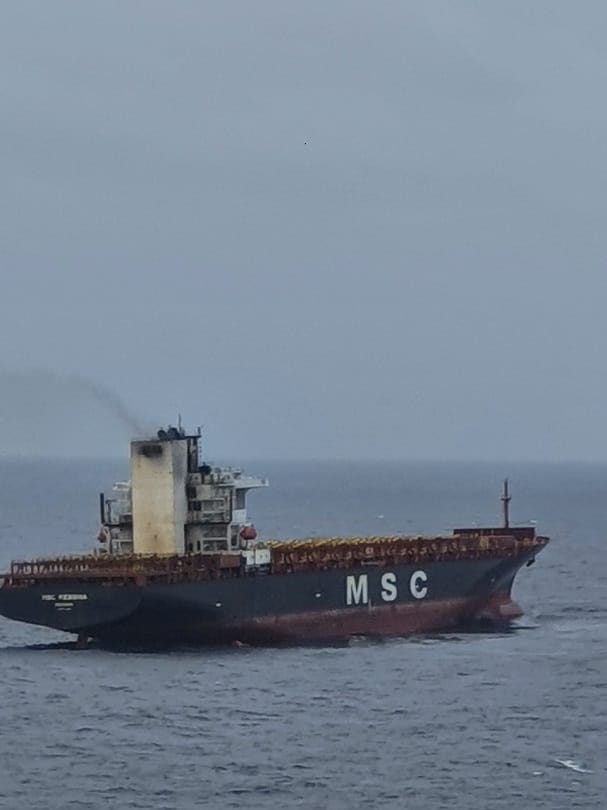 Sri Lanka: Fire breaks out in container ship going to Singapore in Indian Ocean