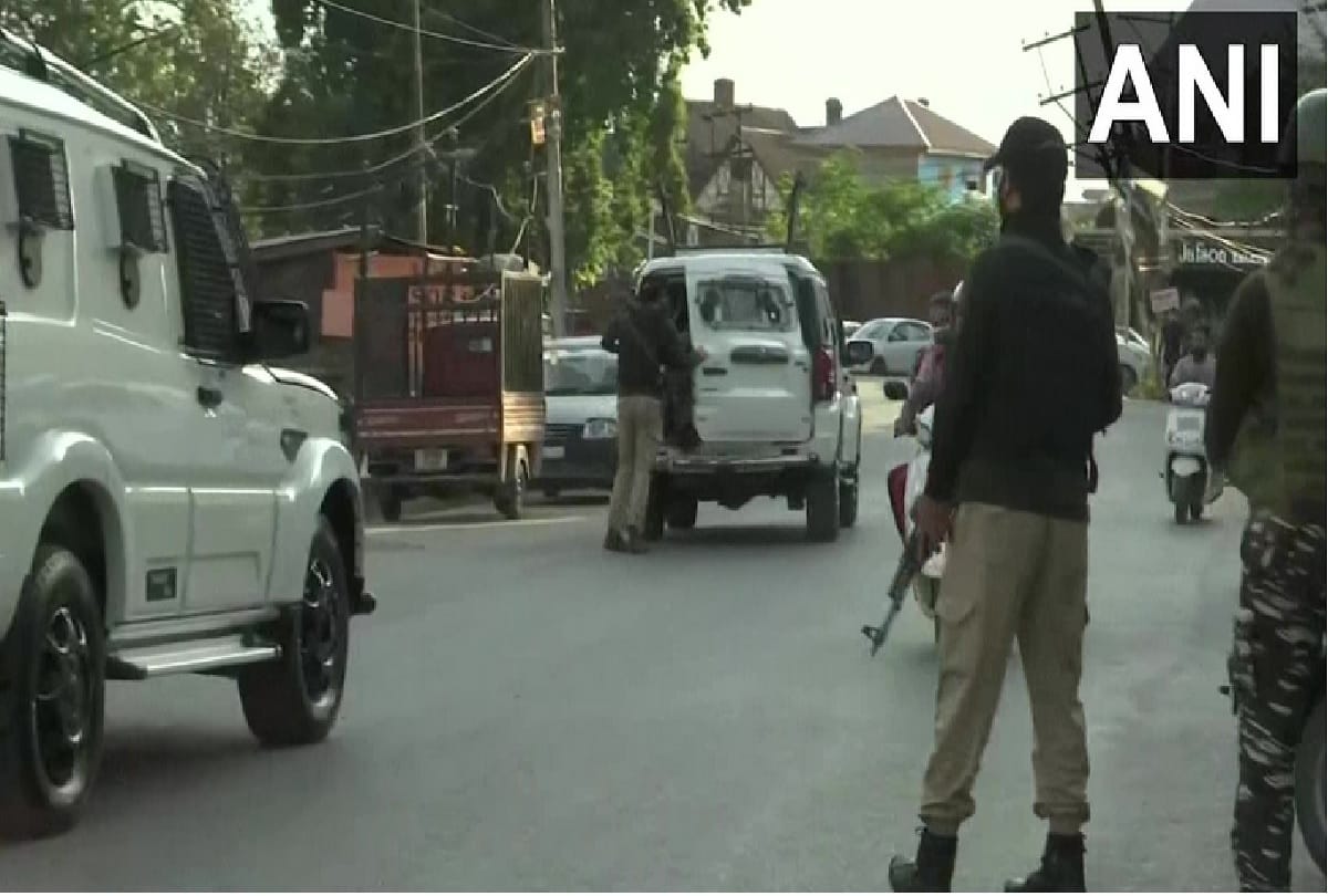 CRPF jawan was injured after terrorists hurled a grenade at security forces in Handwara
