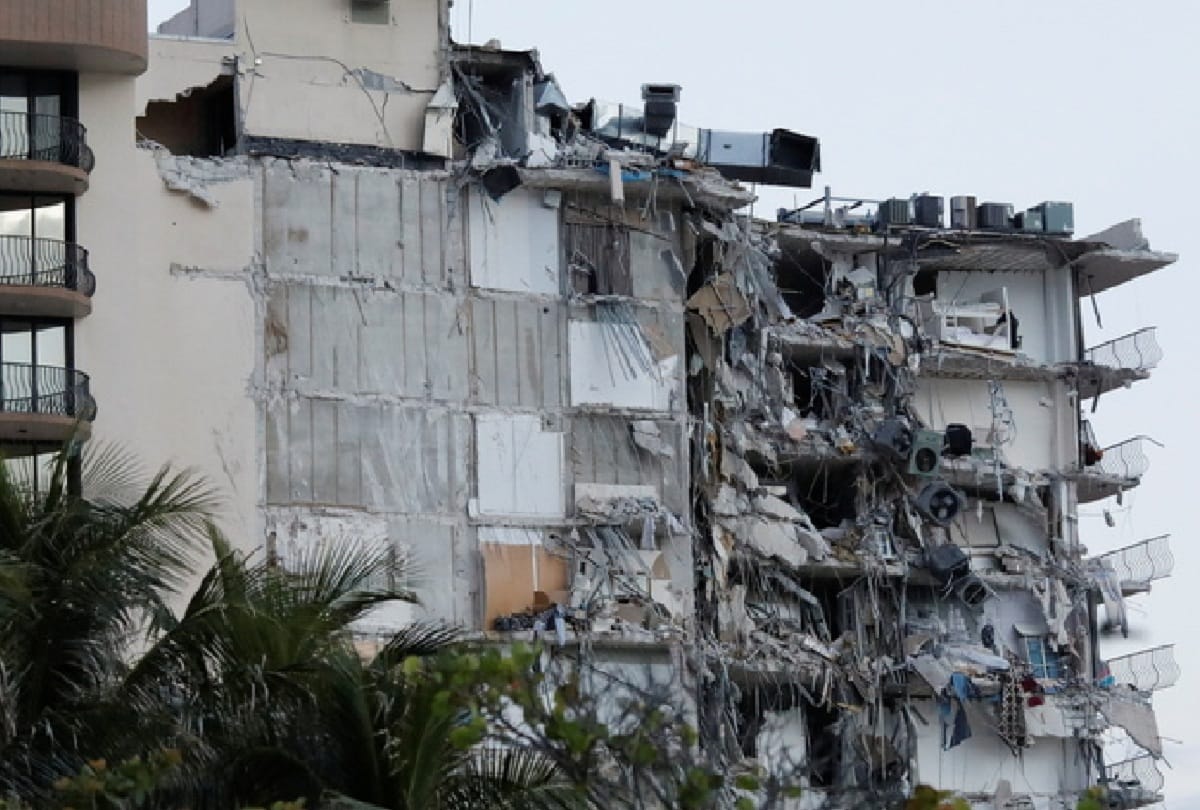 Floridas fall in fear of hurricane Elsa Entire building