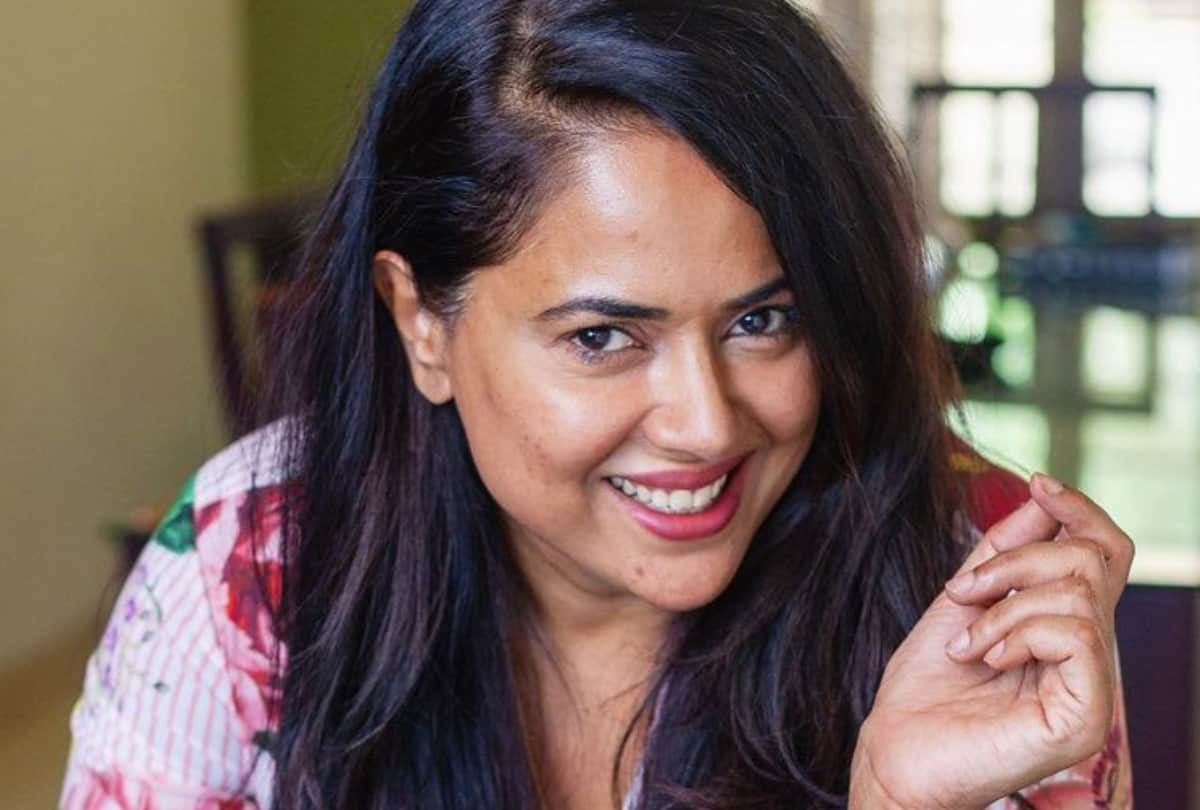Sameera Reddy Loss Weight Photo Viral On Social Media see pictures