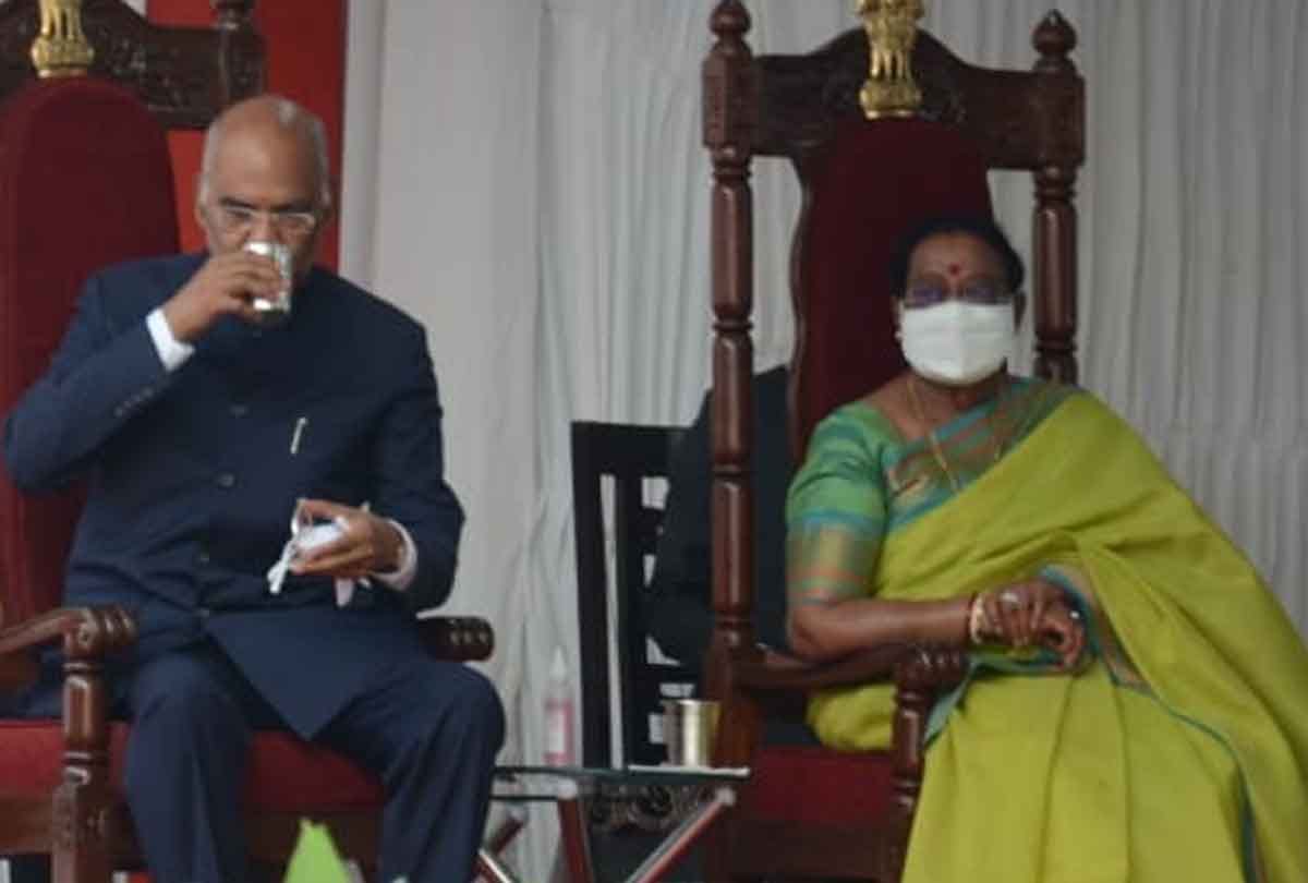 President in Kanpur: Wife Savita Kovind and daughter Swati also accompanied, traveling in Presidential train for the first time