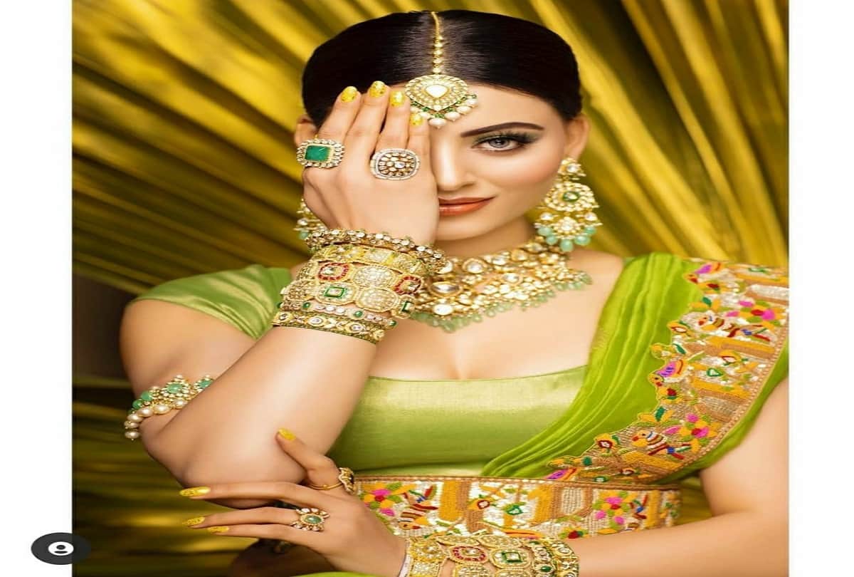 urvashi rautela latest photoshoot in hindi