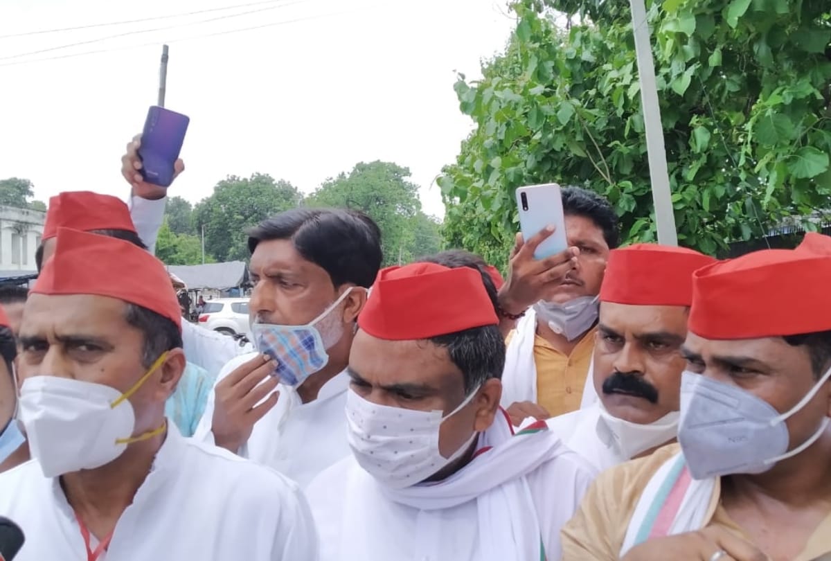 BJP candidate wins zila panchayat election seat in Balrampur.