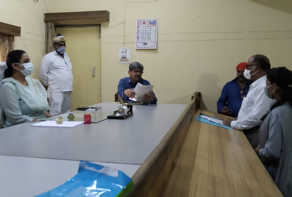 Nomination for Zila Panchayat Chief Election in Uttar Pradesh.