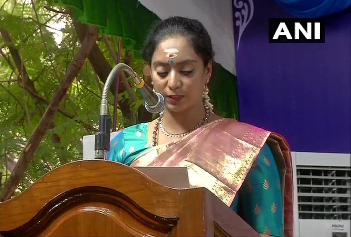 President Murmu accepts CM's advice to remove Chandira Priyanga from Pondy Ministry'